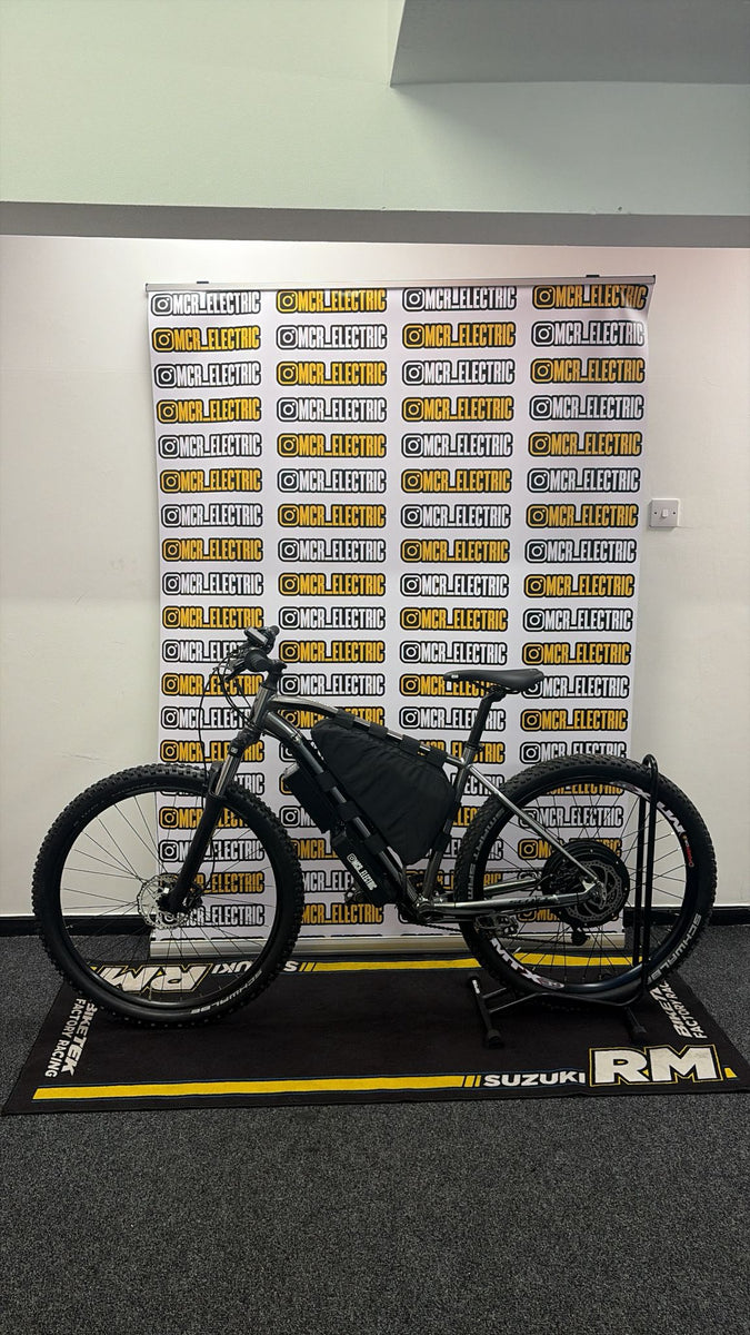 Scott Aspect – 72V 3000W (Please read Description for shipping information and fees)