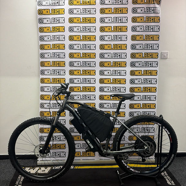 Scott Aspect – 72V 3000W (Please read Description for shipping information and fees)