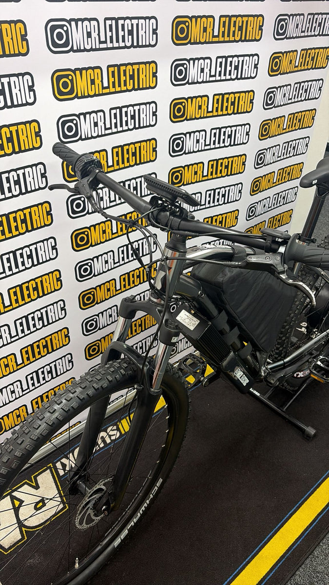 Scott Aspect – 72V 3000W (Please read Description for shipping information and fees)