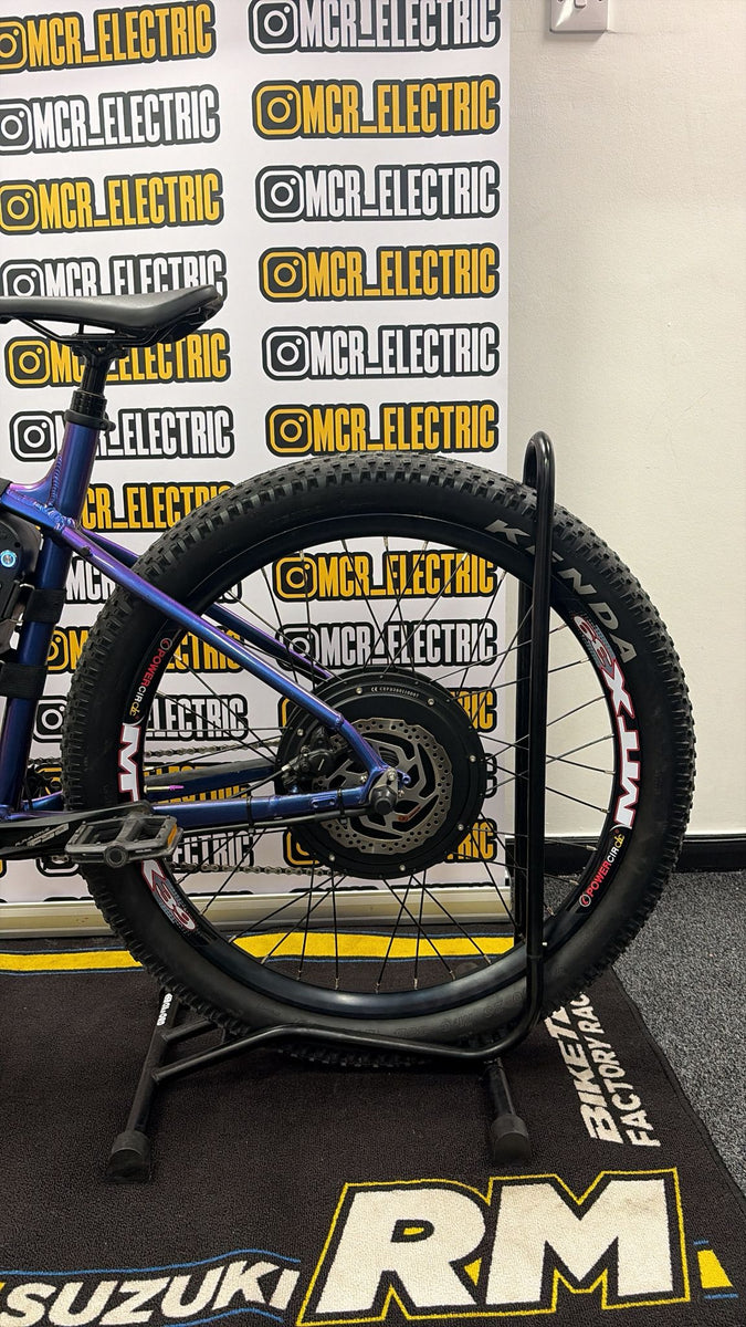 Trek Roscoe 6 – 72V 3000W (Please read Description for shipping Information and fees)