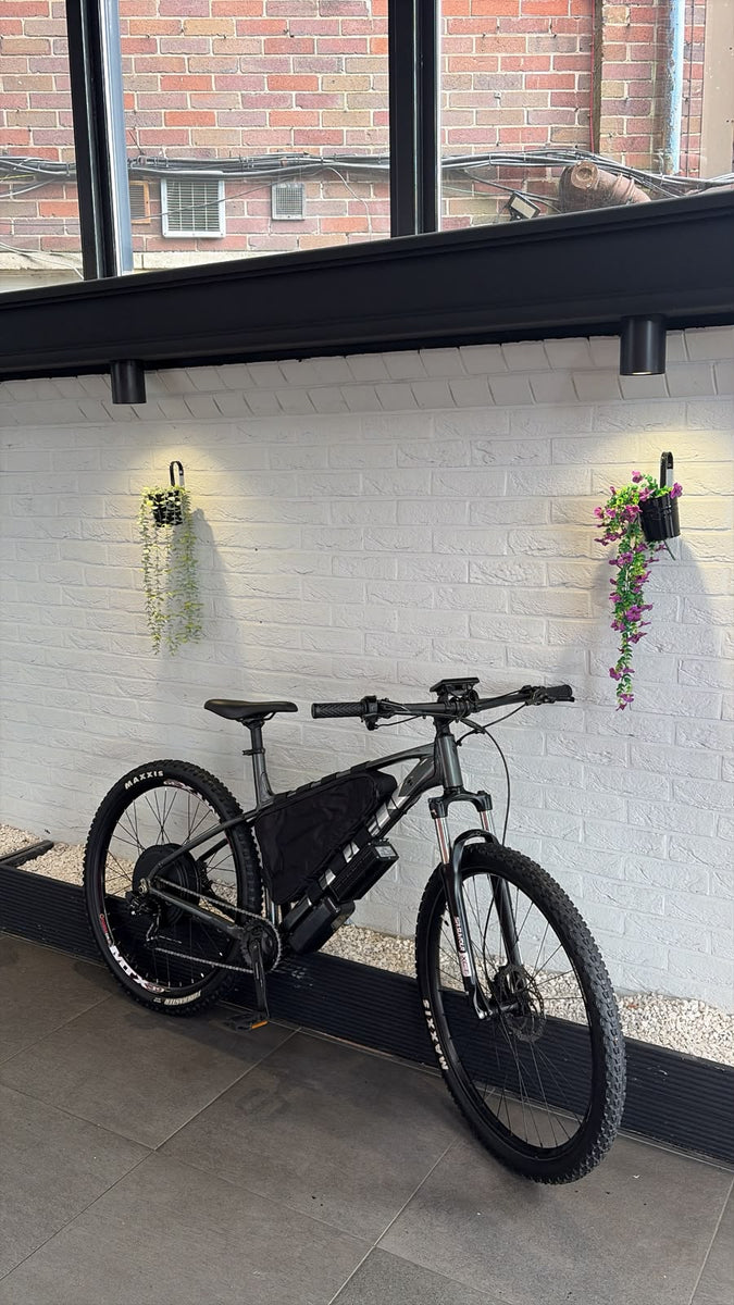 Trek Marlin 5 – 72V 3000W Custom Electric Bike
