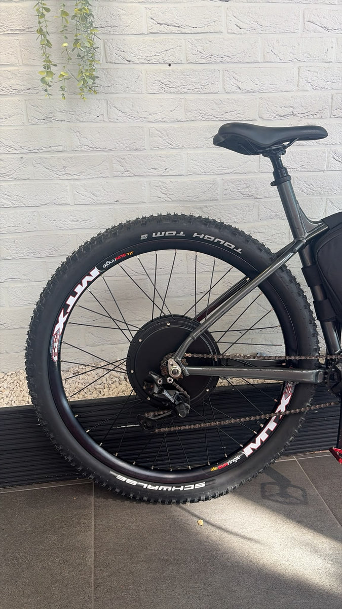 Trek Roscoe 6 – 72V 3000W Custom Electric Bike
