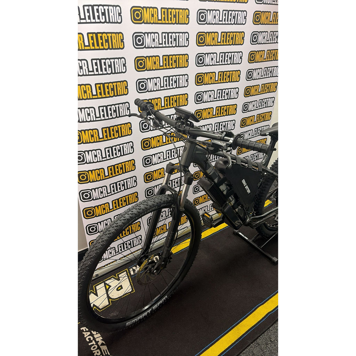 Trek Marlin 5 – 52V 2000W Custom Electric Bike (Please read Description for shipping Information and fees)