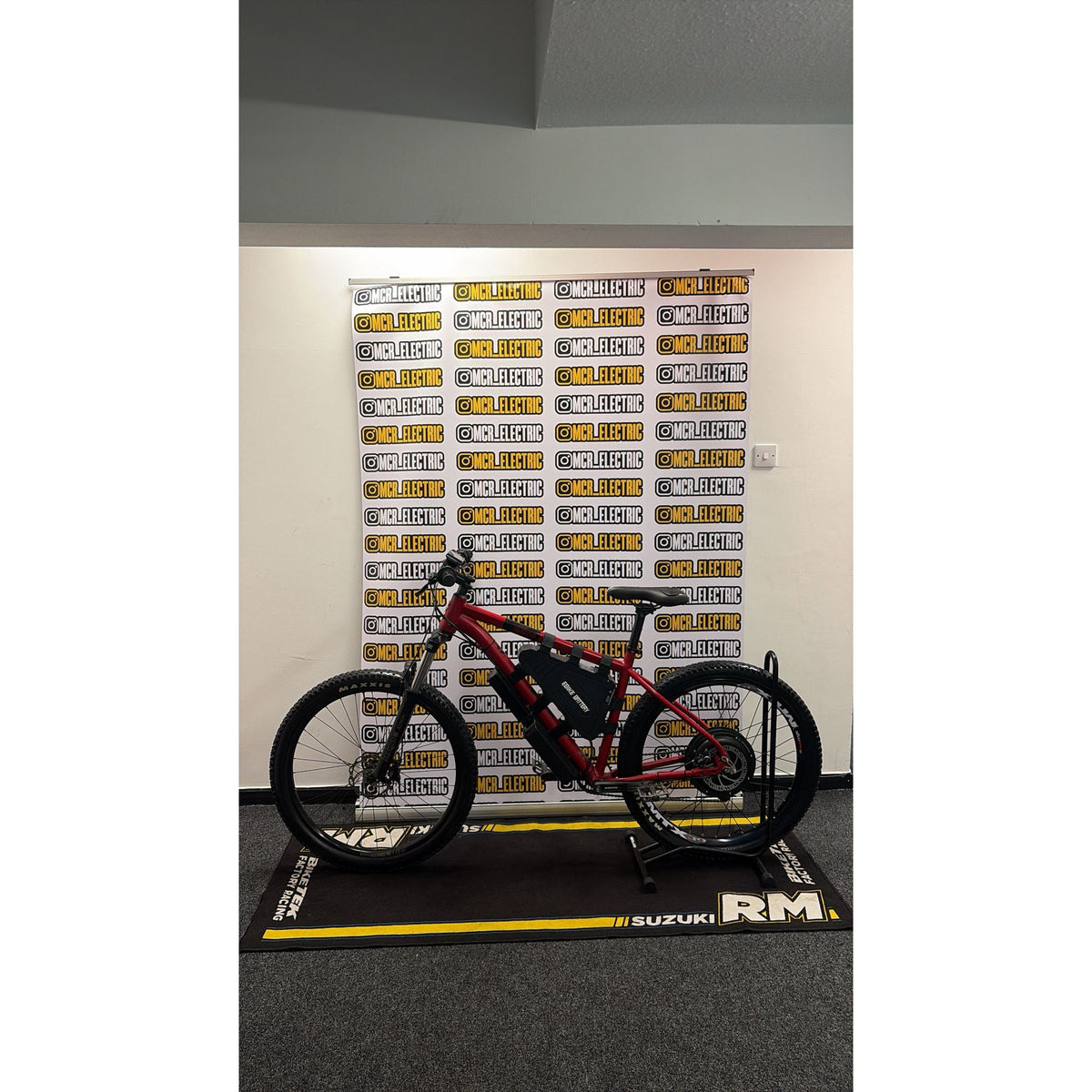 52V 2000W Voodoo Custom Electric Bike (Please read Description for shipping Information and fees)